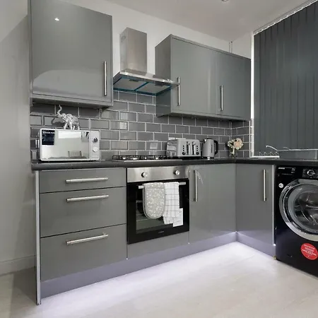 Apartment Burton House