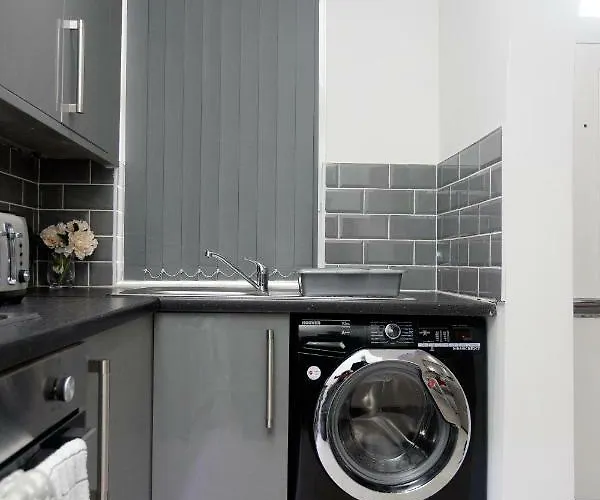 Burton House Apartment